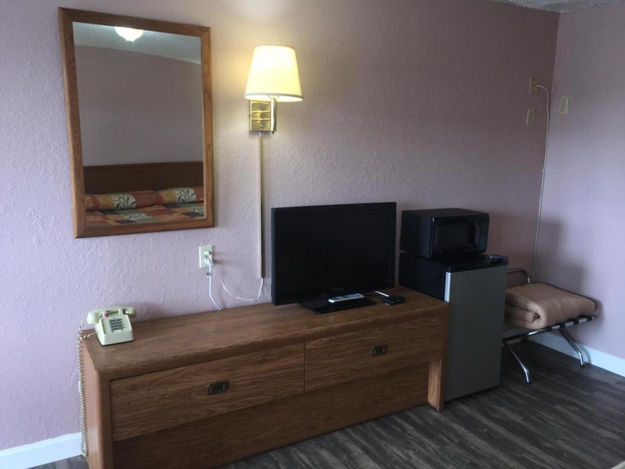 Finn'S Motel Saint James Εξωτερικό φωτογραφία